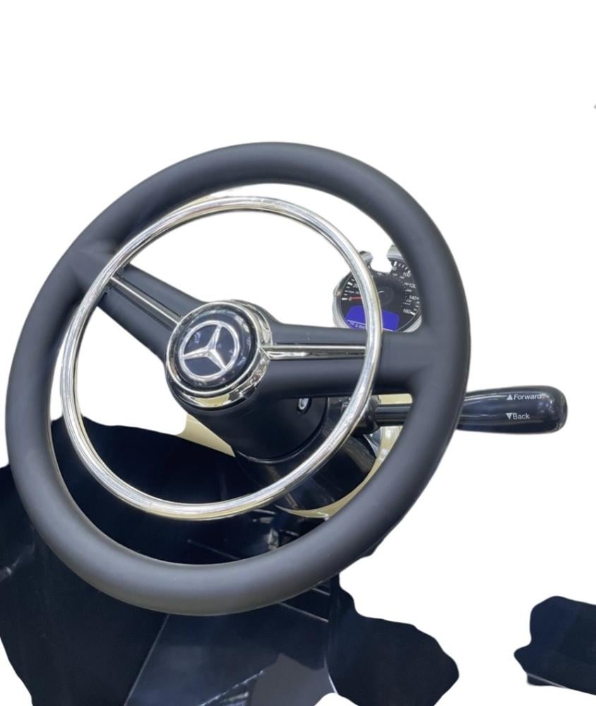 Mercedes Benz Classic electric car for children 12 volts original