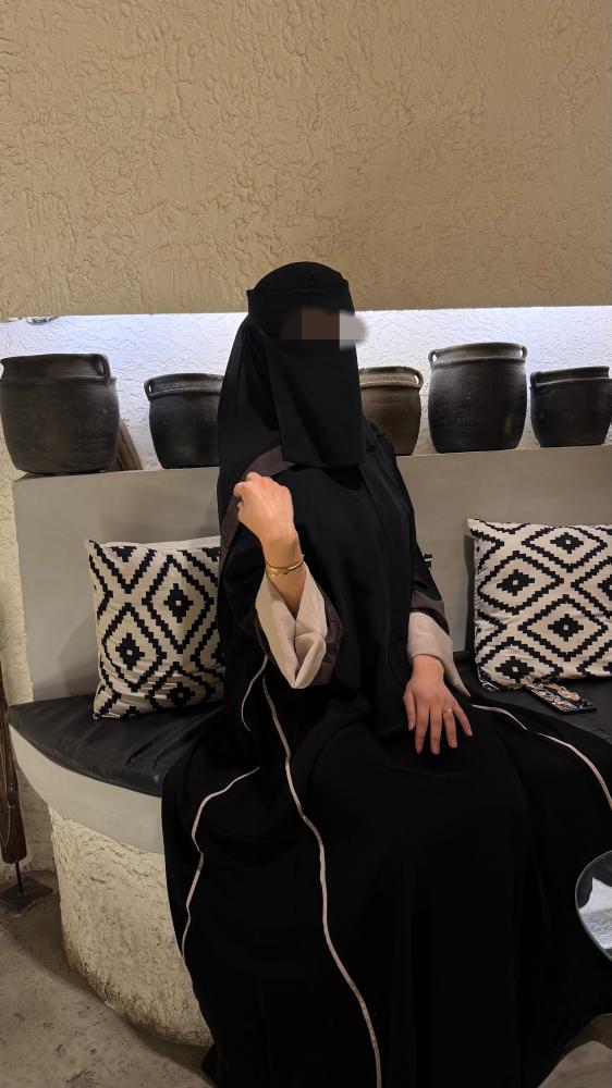 عبايهB6