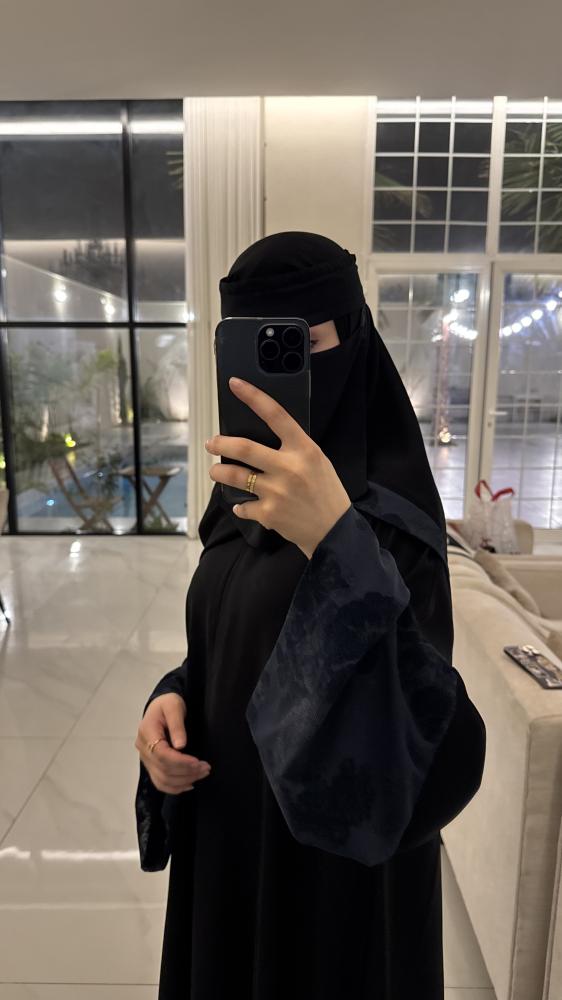 عبايه C1