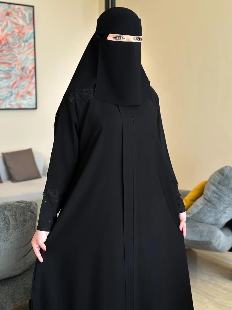عبايه 120 مع نقاب وطرحه مجاناً