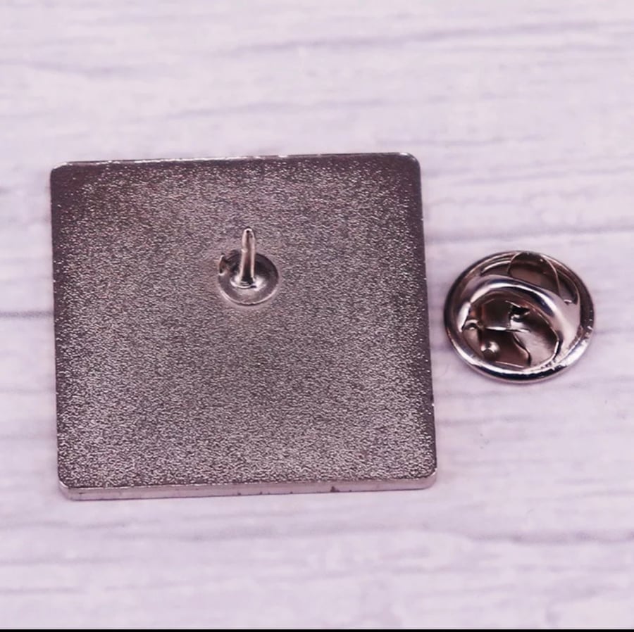 بروش شريرات | Disney Villain Pins