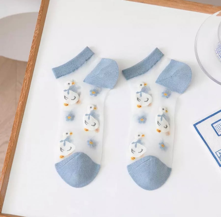 جوارب بطة شفافة | transparent socks
