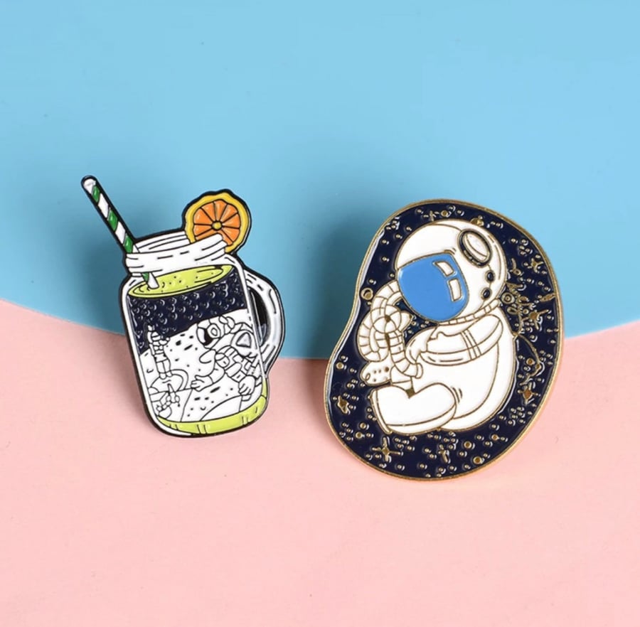بنز فضاء | Space pins