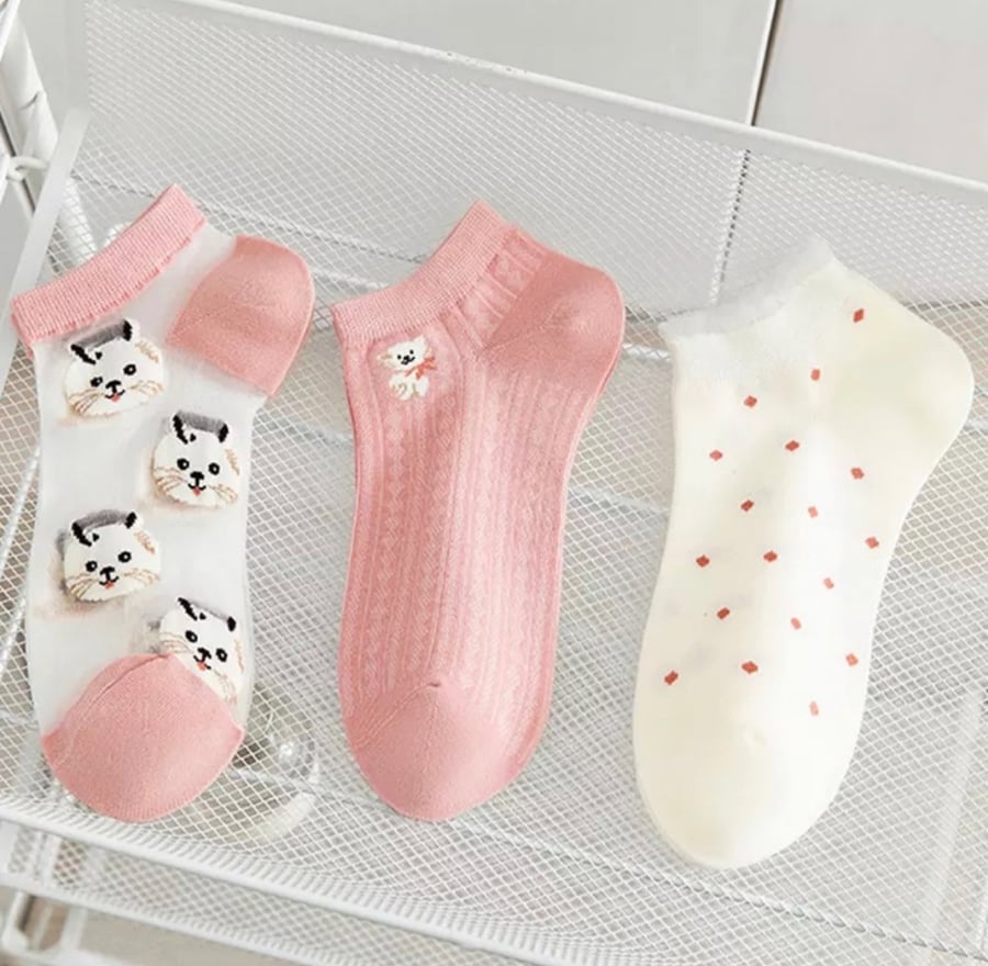 جوارب بينك شفافة | transparent socks