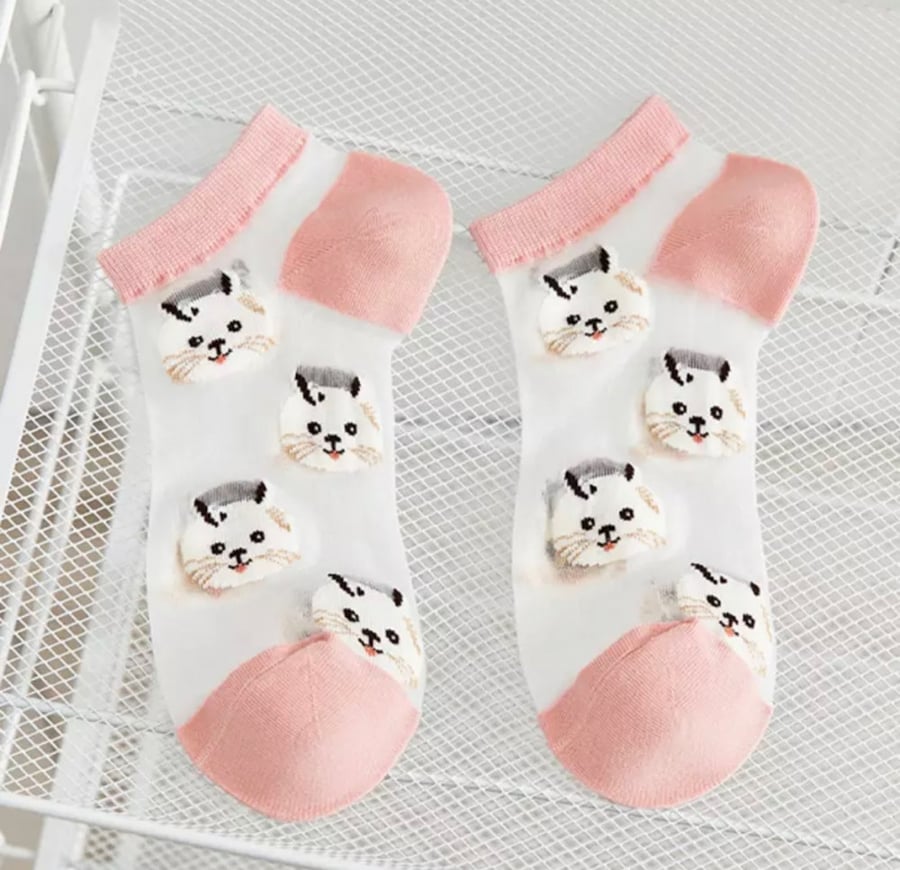 جوارب بينك شفافة | transparent socks