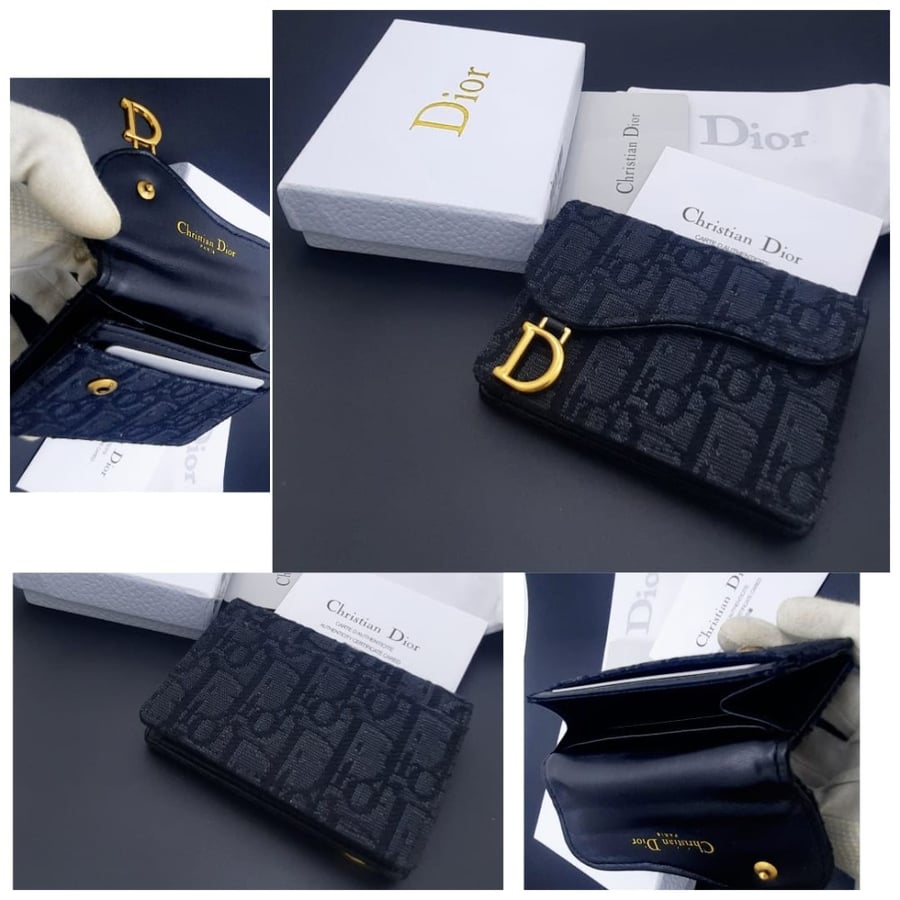 Dior wallet first class