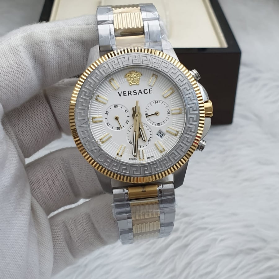 First grade men's Versace watch
