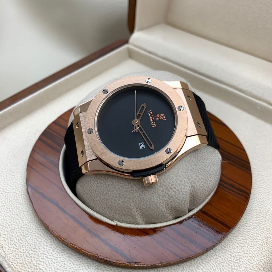 Hublot men's watch, first class