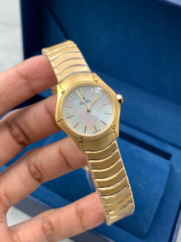 Apple women's watch small size