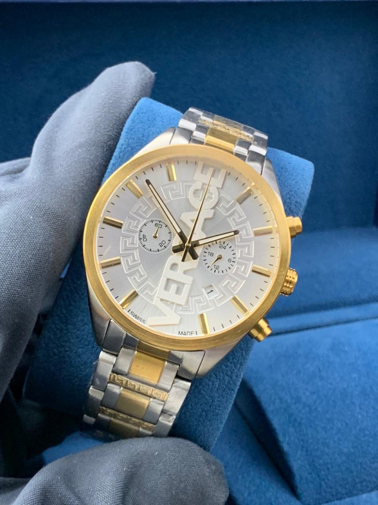 First grade men's Versace watch