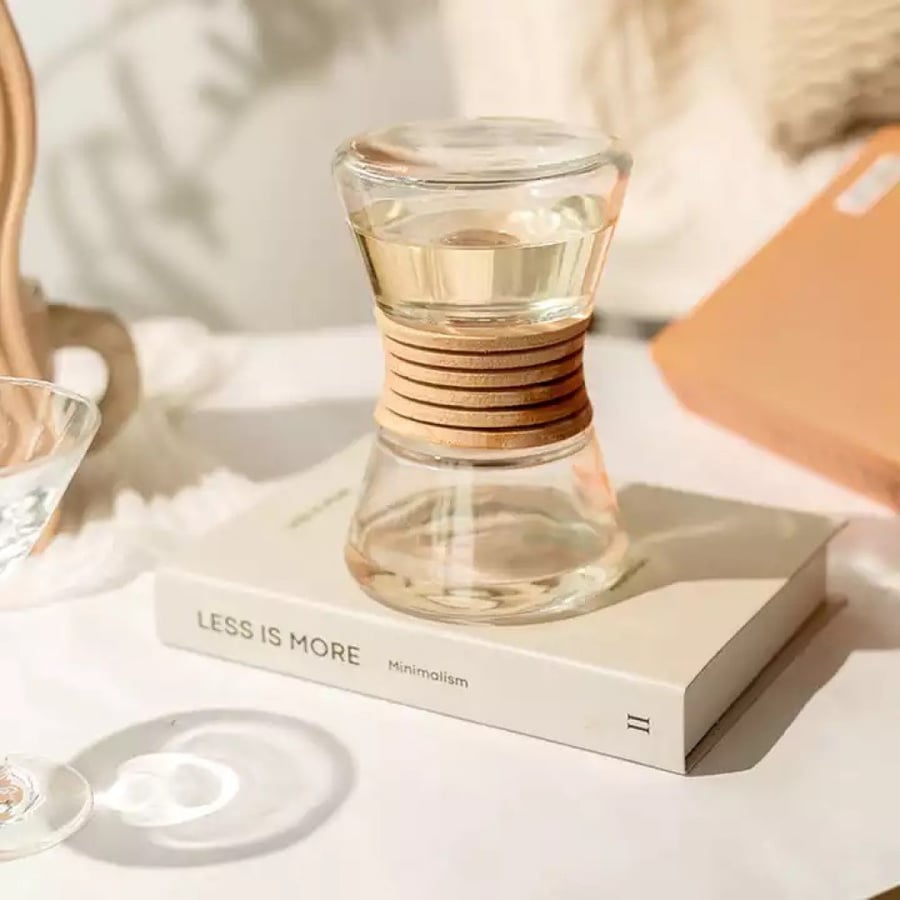 الساعة العطرية الزجاجية HourGlass
