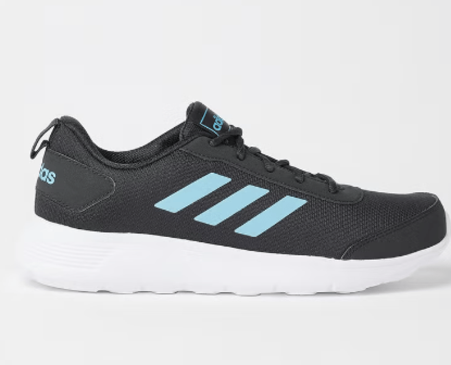 حذاء جري للجنسين  من اديداس size-40.2/3-EU    ...