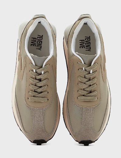 حذاء من سفنتي فايف للرجال size-43-EU   ...