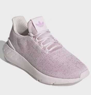 حذاء للنساء من اديداس size-38-EU  ...
