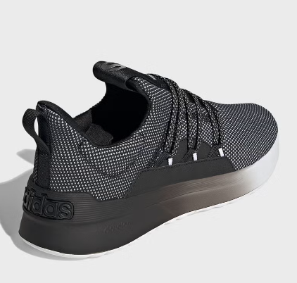 حذاء للرجال من أديداس size-46-EU  ..