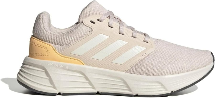 حذاء رياضي للنساء من اديداس size-39.1/3-EU    ....