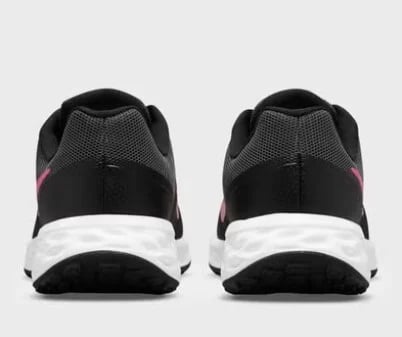 حذاء ريفليوشن 6 ان ان للنساء من نايك size-40.5 EU   ...
