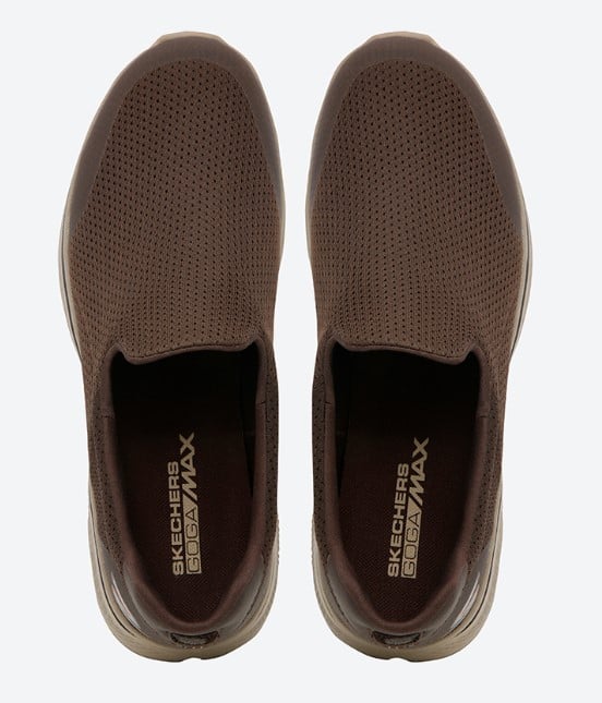 حذاء جو ووك 4 إنكريدبل بلون بني من سكيتشرز size-43.5 EU  ..