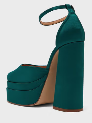حذاء ساتان ترافل من نمشي للنساء size-40 EU   ....