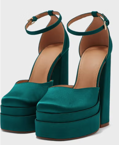 حذاء ساتان ترافل من نمشي للنساء size-40 EU   ....