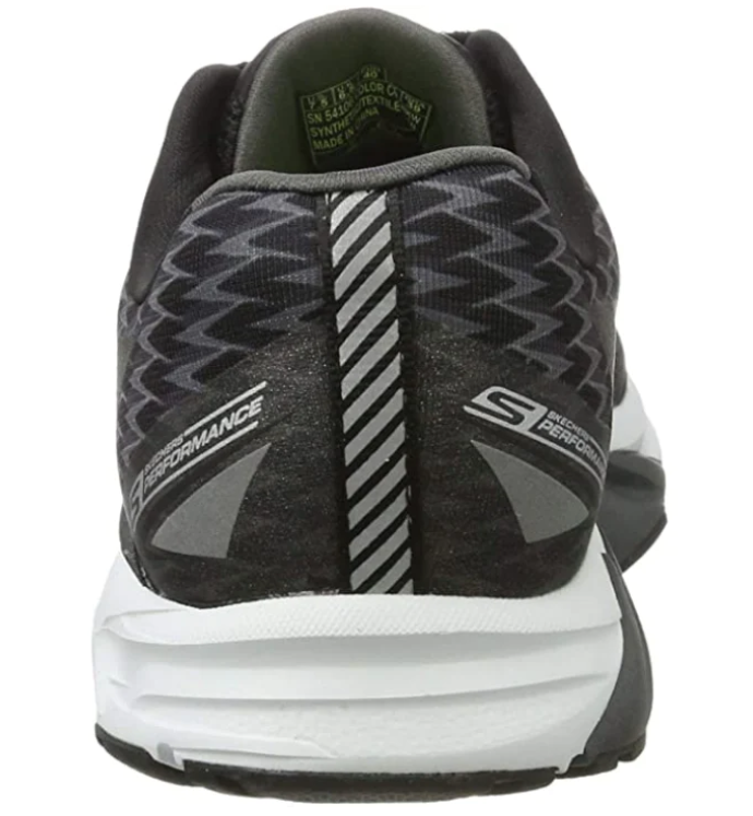 حذاء من سكتشير للرجال size-43-EU   ...