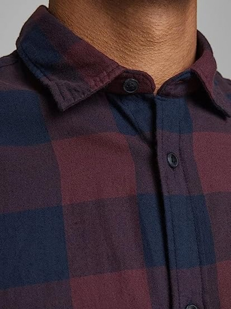 قميص قطن باكمام طويلة بنمط مربعات للرجال من جاك اند جونز SIZE XXL