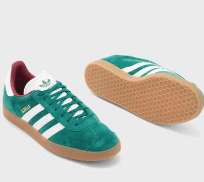 حذاء للجنسين  من اديداس size-41.1/3-EU