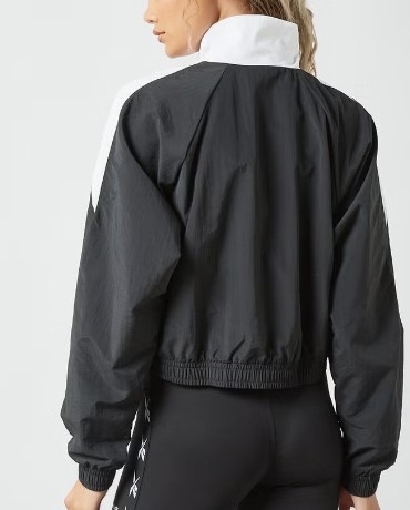 جاكيت رياضي للنساء من ريبوك size-L