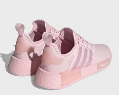 حذاء للنساء من اديداس size-40-EU   ...