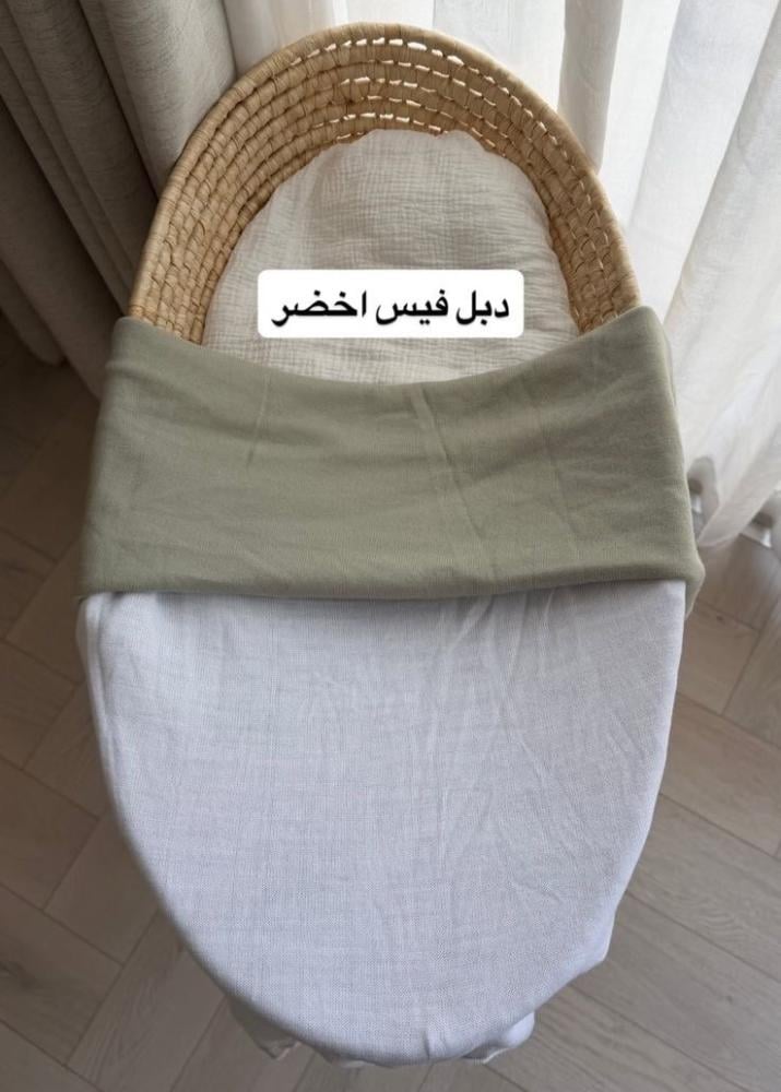 بطانية مع تطريز الاسم وشكل