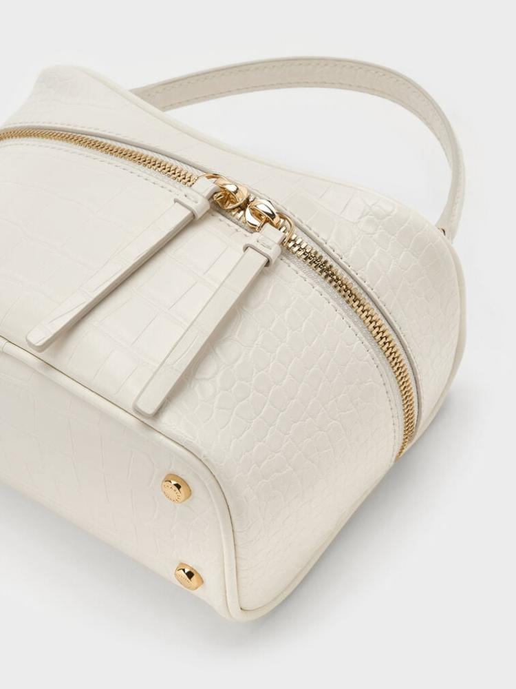 حقيبة بانزي فانيتي بنقش الكروك - كريمي | Pansy Croc-Effect Vanity Bag - Cream