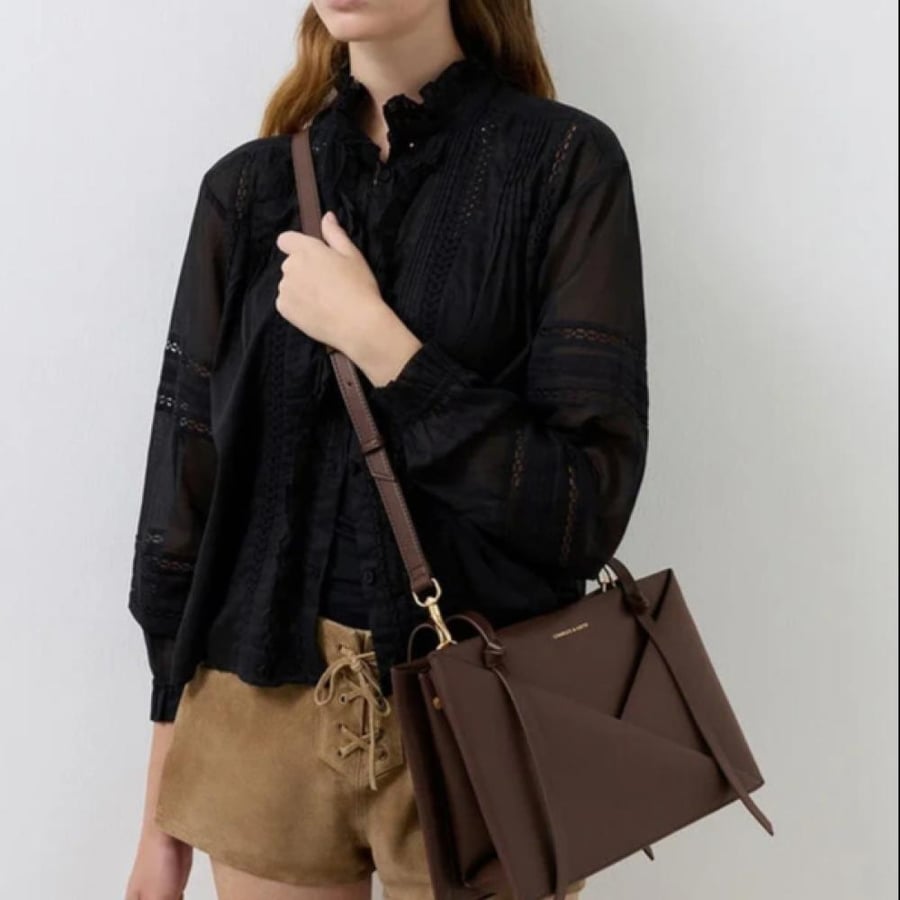 حقيبة «ميدوري» الهندسية من تشارلز كيث | Midori Geometric Tote Bag Charles & keith