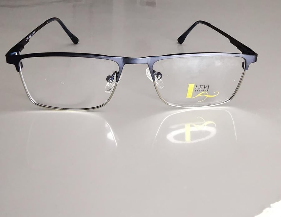 نظارة ليفي اوبتيكال Levi Optical 99007 C3