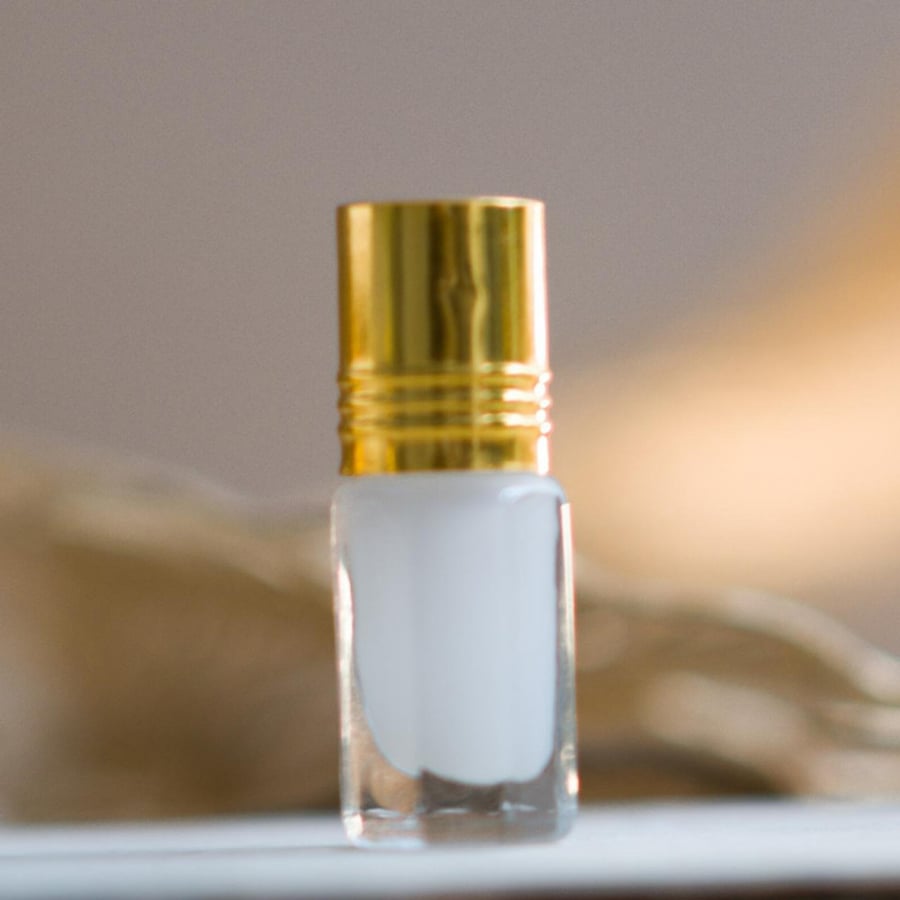 مجموعه (12) عطر مسك ابيض ربع توله
