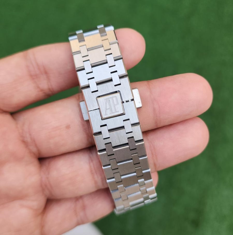 ساعة اوديمار اتوماتيك