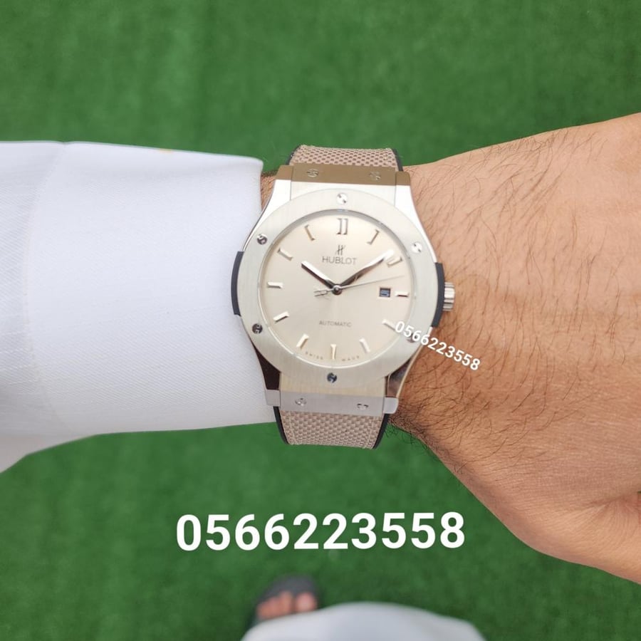 ساعة هوبلو كلاسيك فيوجن