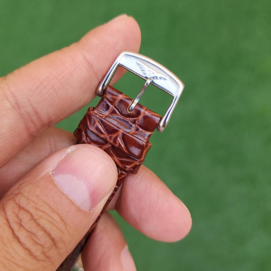 ساعة لونجين نحيف
