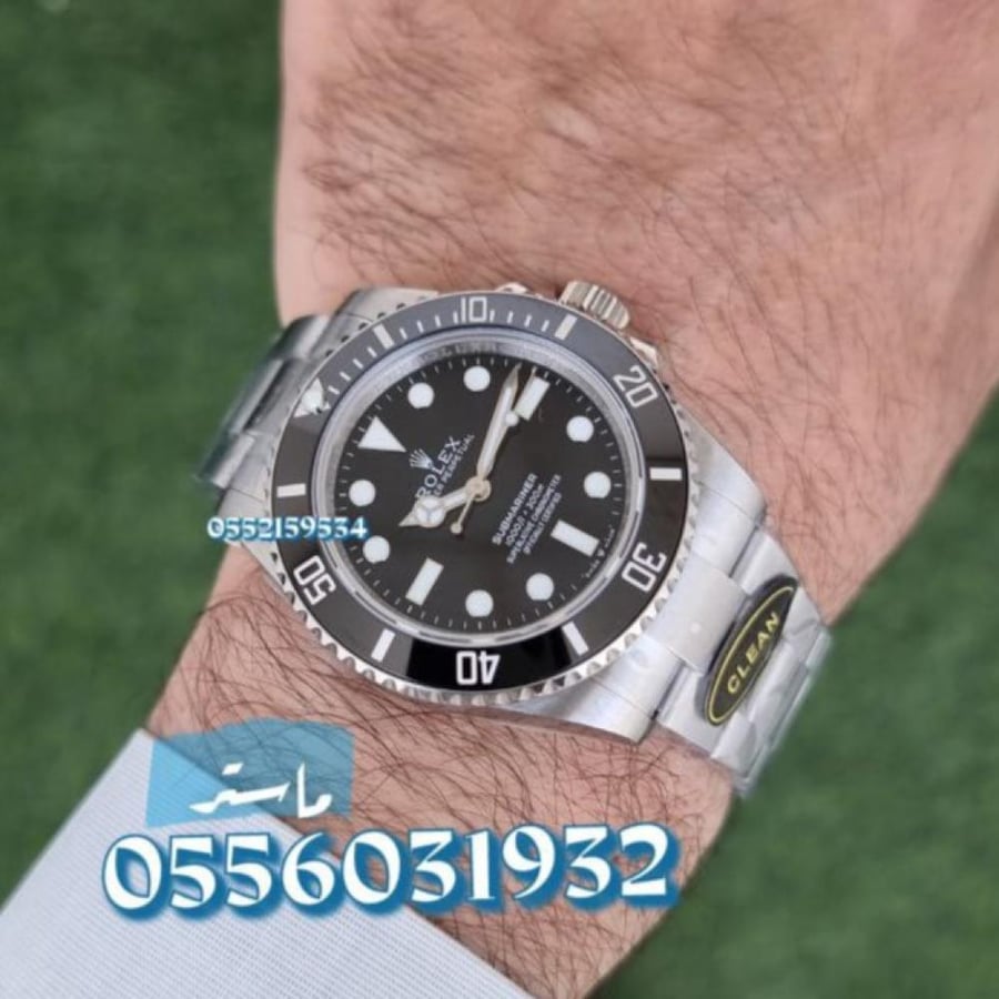 ساعة رولكس صبمارينر ماستر مقاس 40 بميناء أسود و إطار دوار