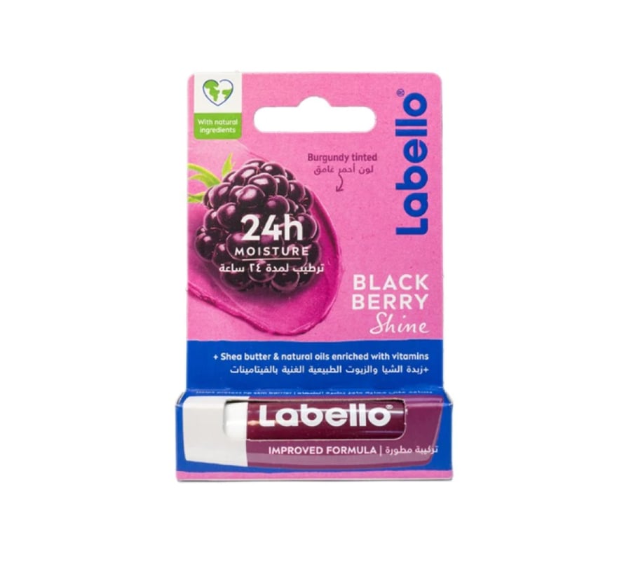 لابيلو - مرطب شفاه بلمعان ولون التوت الأسود (4.8 جرام) | Labello Blackberry Shine Lip Balm