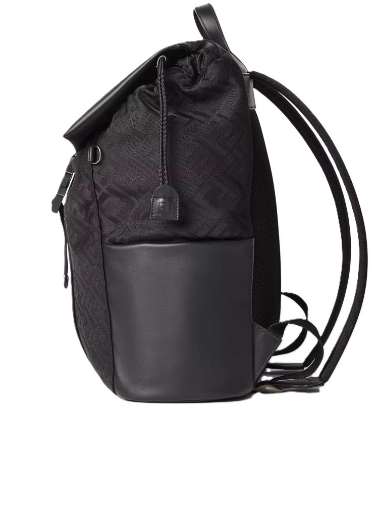 شنطة ظهر فندي - Fendi backpack