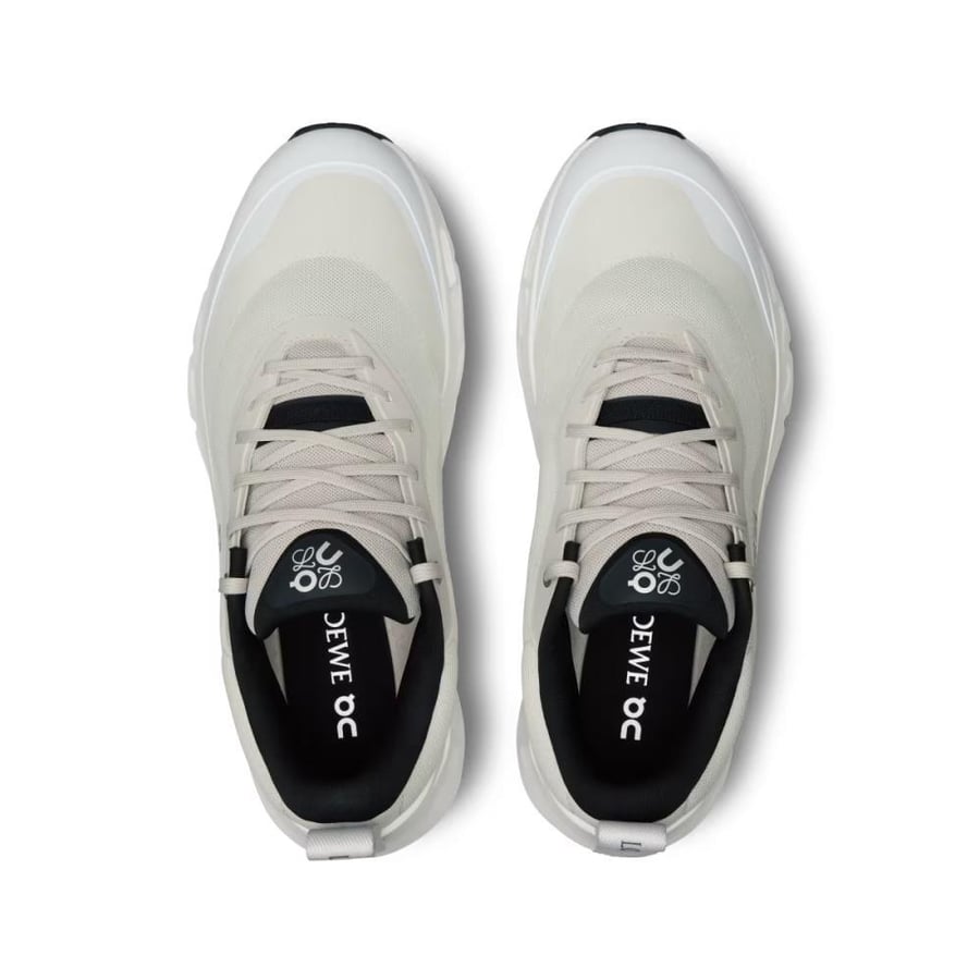 حذاء  اون رانينج   X لويفي كلاود تيلت  - 2.0   On runing X Loewe - Cloudtilt Sneakers