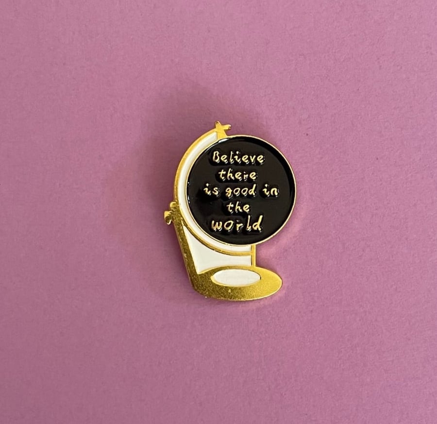 Metal pin