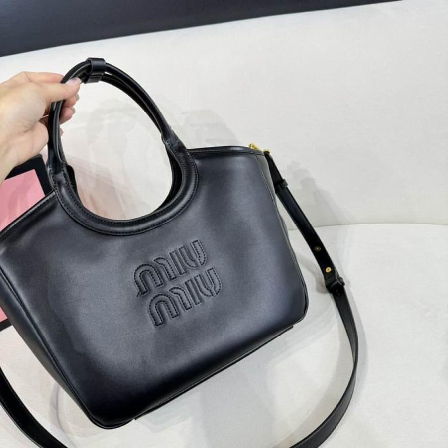 شنطة ميو ميو آيفي Miu Miu IVY