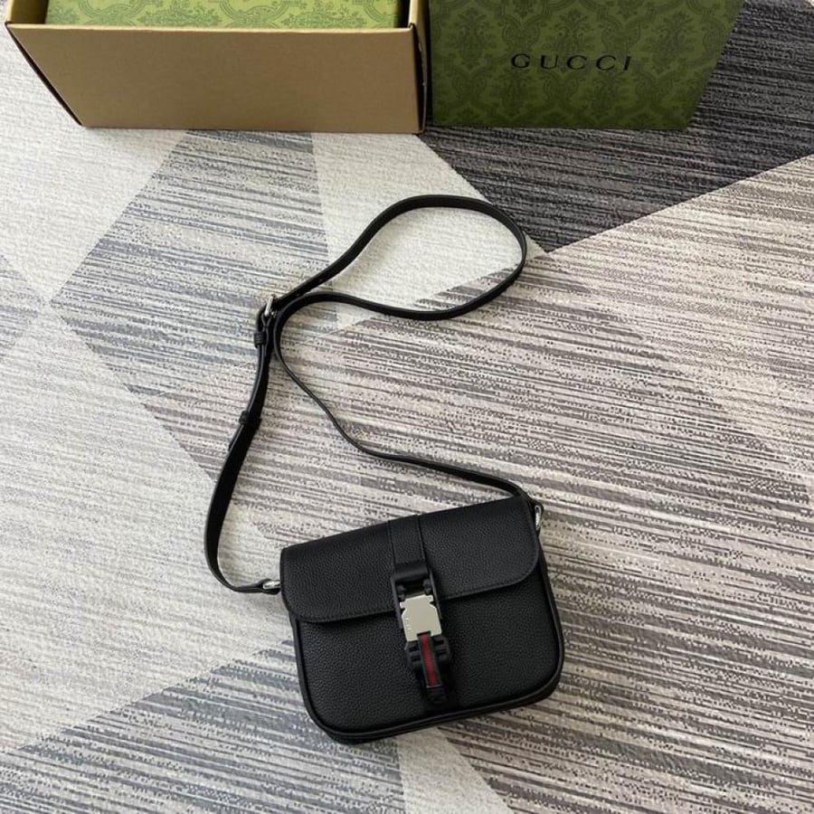 شنطة جوتشي كروس ميني Gucci Cross Mini