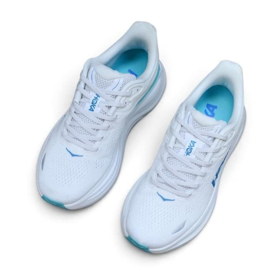 HOKA ONE ONE BONDI 9