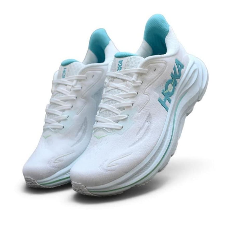 HOKA Clifton 10