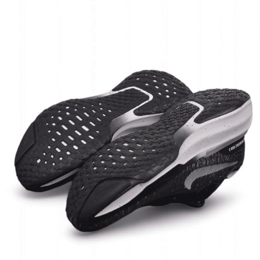 Zoom X Invincible Run FK 3