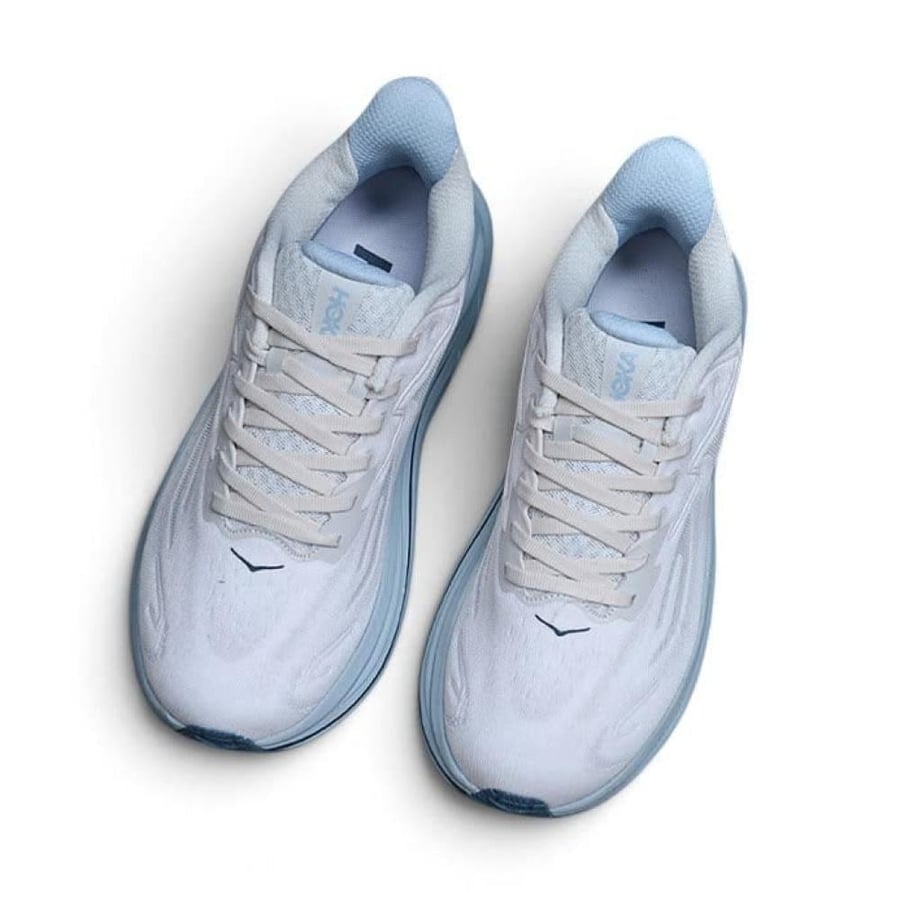 HOKA Clifton 10