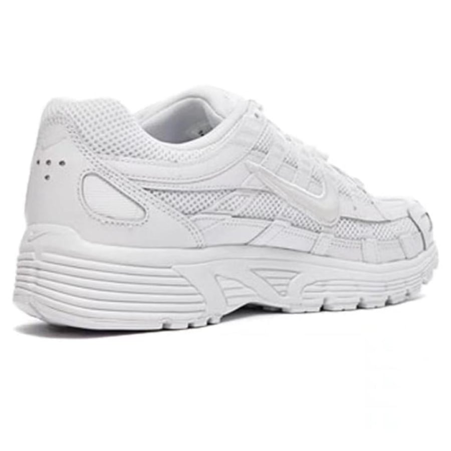 6000 Nike