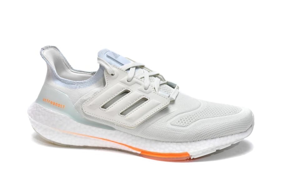 Adidas Ultra Boost 22